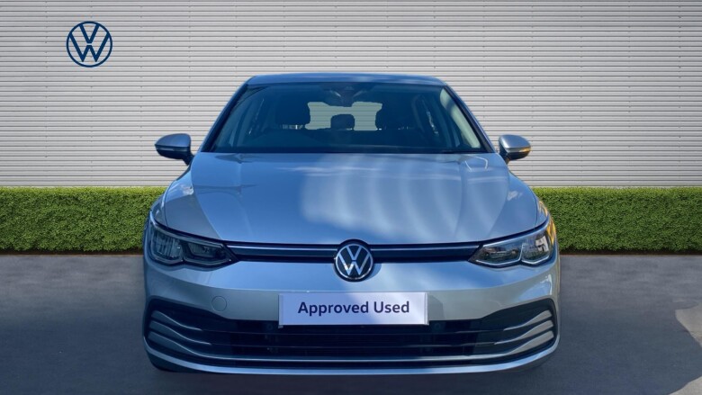 Volkswagen Golf 1.5 eTSI 150 Life 5dr DSG Petrol Hatchback